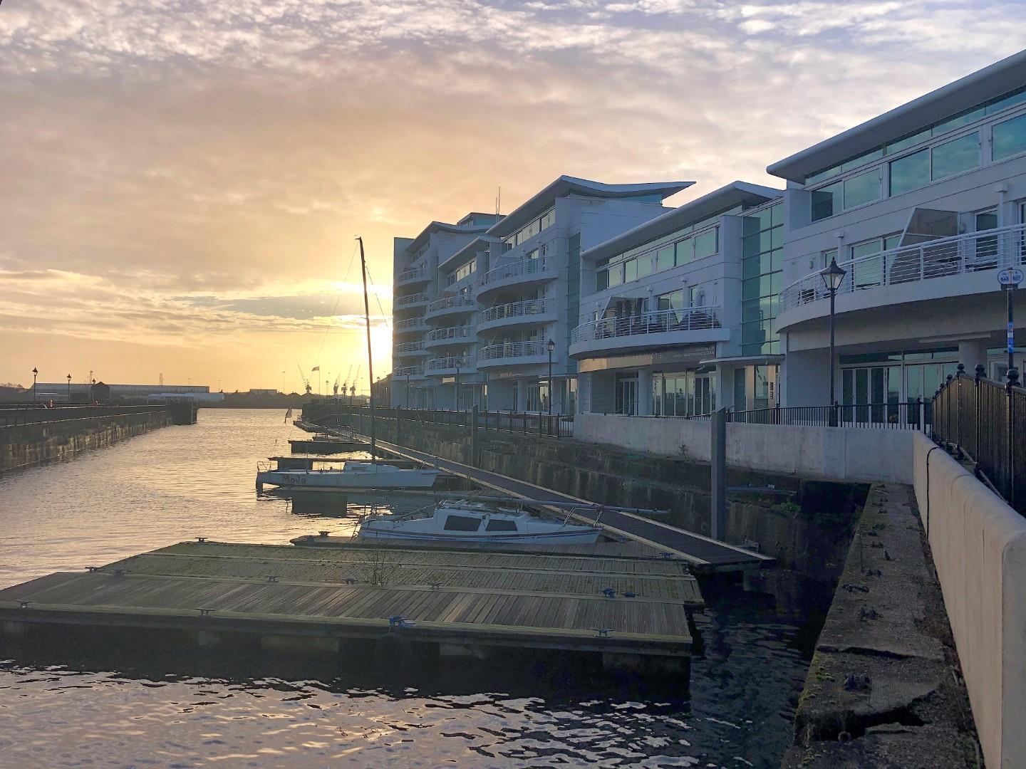 53 Sovereign Quay, Havannah Street, Cardiff, CF10 5SF
